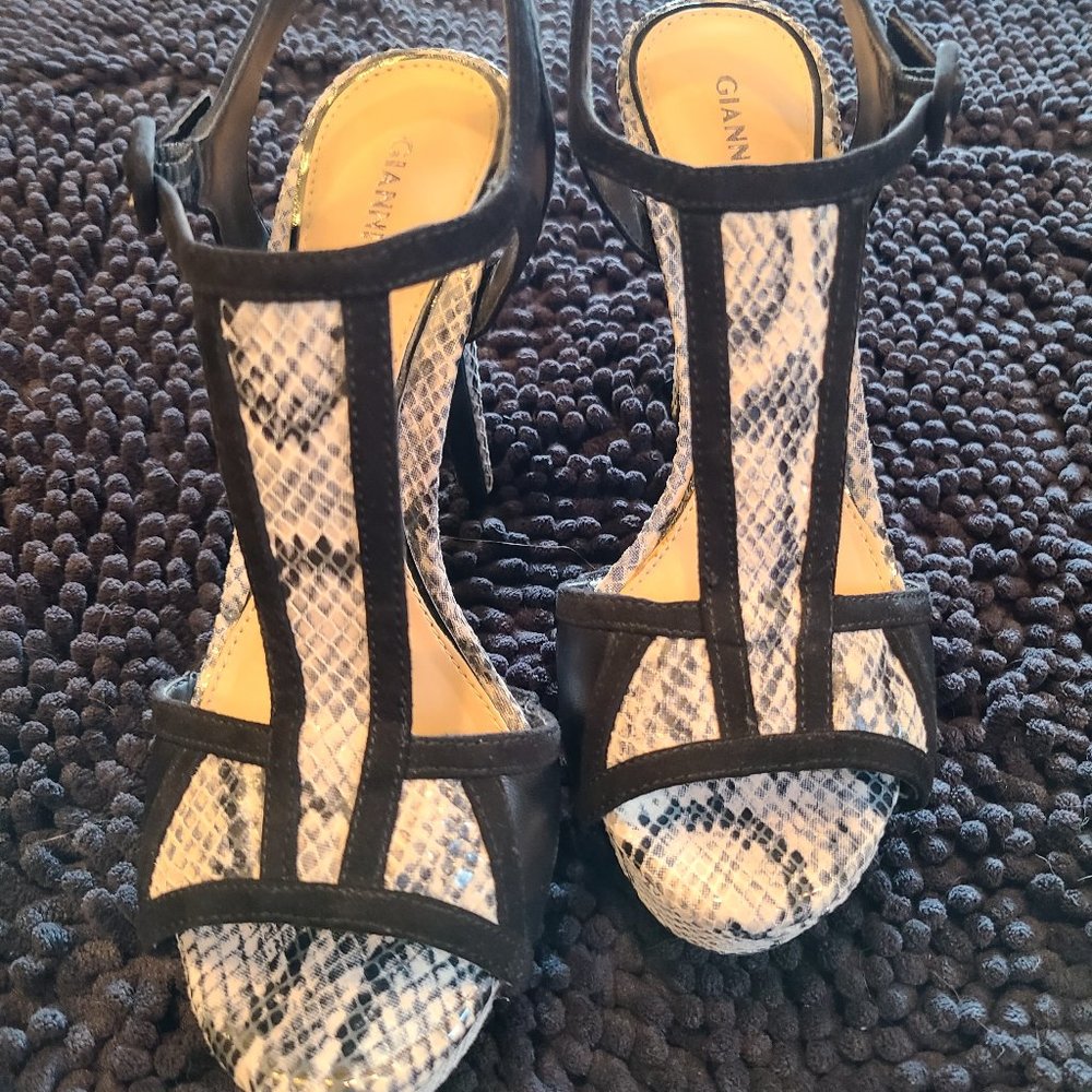 Giana Bini Platform Heels
